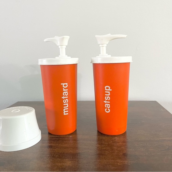 Vintage Tupperware Catsup Ketchup and Mustard Holder w Pump and One Cover Orange - Picture 4 of 6